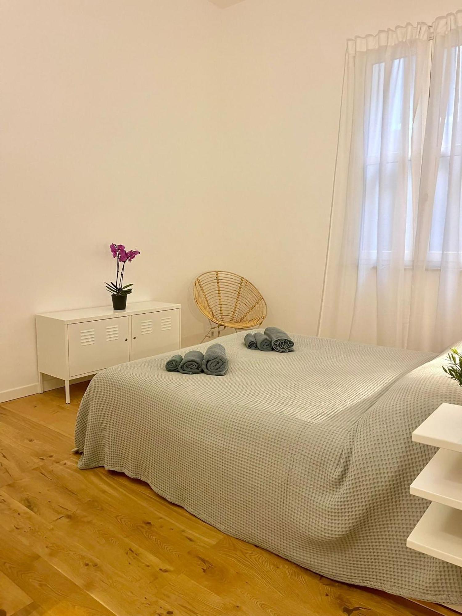 I Marmi New Royal Design Apartment Ливорно Екстериор снимка